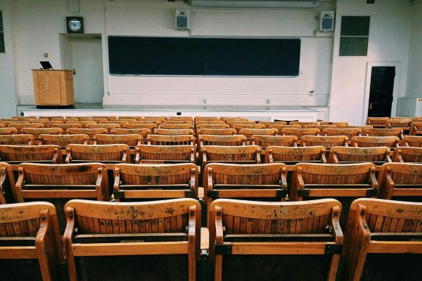 Sala wykładowa obrazująca ofertę szkoleń